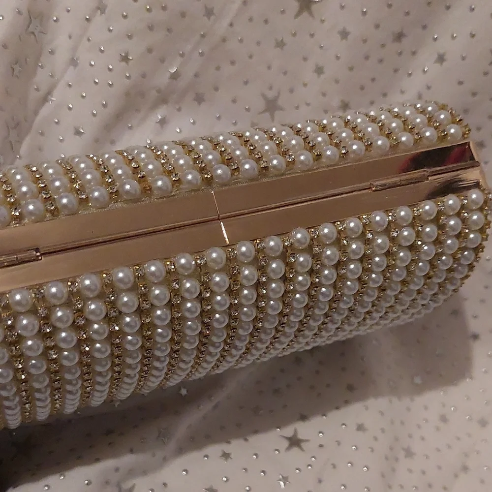 Elegant Pearl-Embellished Clutch